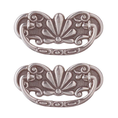 Scalloped 1" Centre to Centre Drop Handle