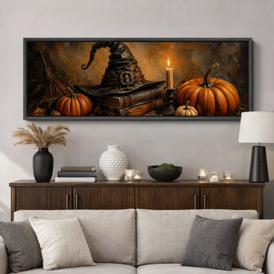 Nature morte citrouille et chapeau de sorcière, tableau d'entrée, impression giclée sur toile encadrée en 3 pièces (61 x 91 cm x 3 pièces)