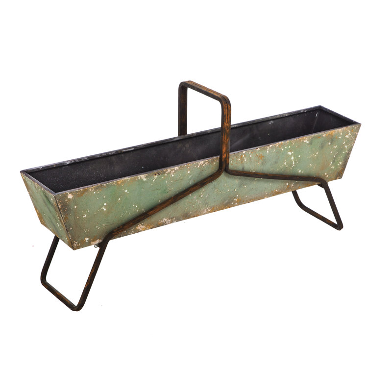 Helmtrud Planter Box