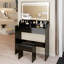 Très grande coiffeuse à miroir à DEL avec contrôle tactile, éclairage réglable, grand espace de rangement et tabouret rembourré assorti pour les espaces compacts.