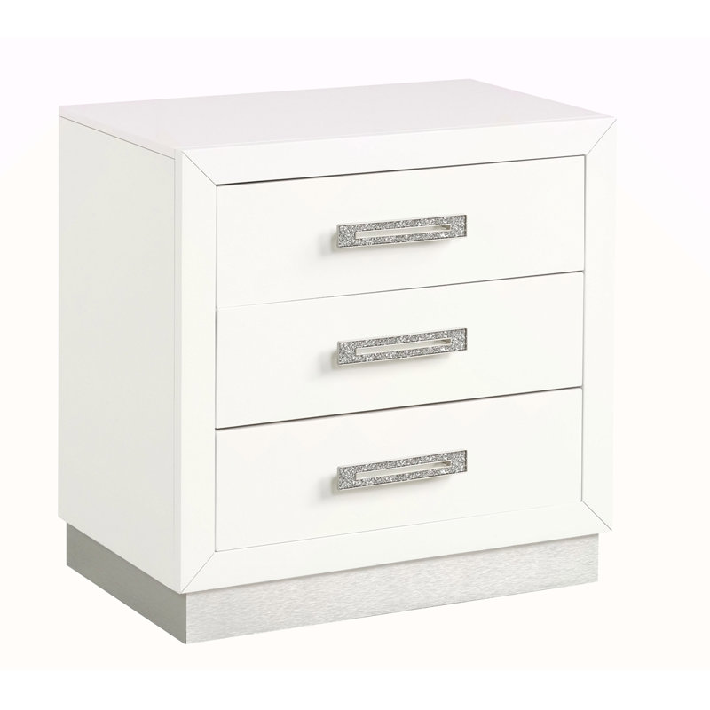 Table de chevet en bois laiteux