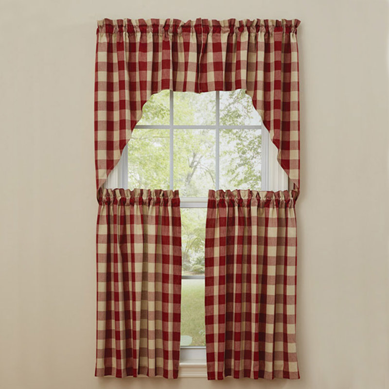 Red Buffalo Check Tiers 36x72, Red