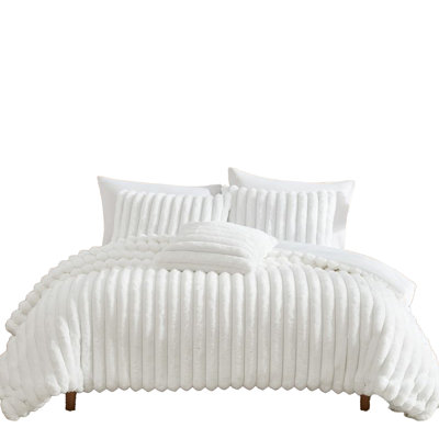 Sieno 4Pc King Comforter Set, White Faux Fur And Micro Mink Backing