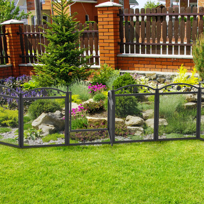 32'' H 8 Panel Metal Exercise Pen With Door