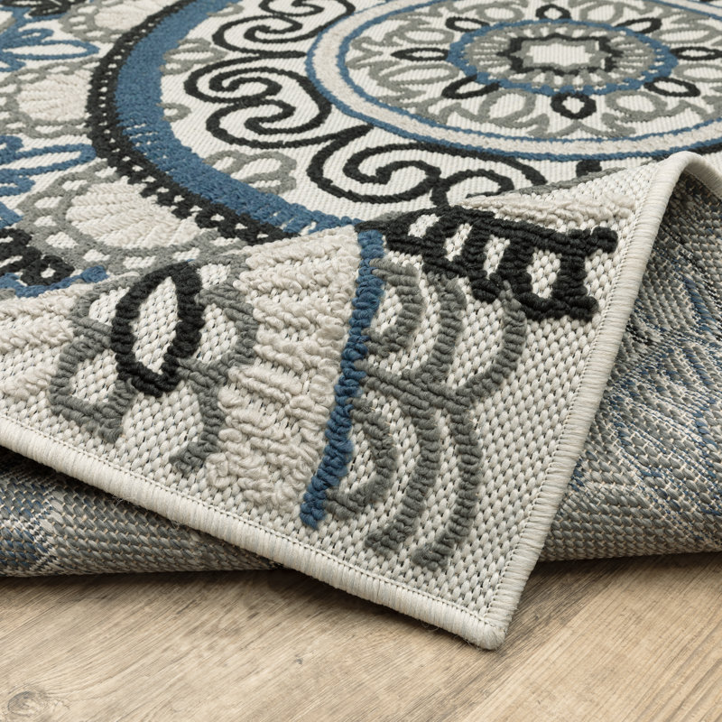 Tapis d'intérieur / extérieur tissé à la machine Inessa , Tapis de couloir de 1 pi 10 po x 7 pi 3 po