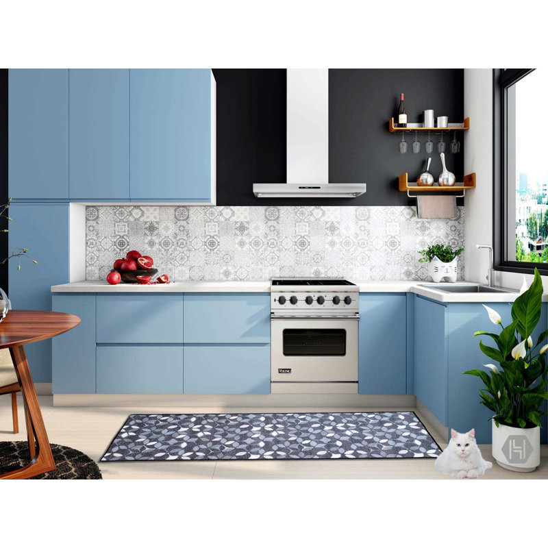 Johaan Geometric Water Resistant Non-Skid Kitchen Mat, Runner 1'11" x 7' 