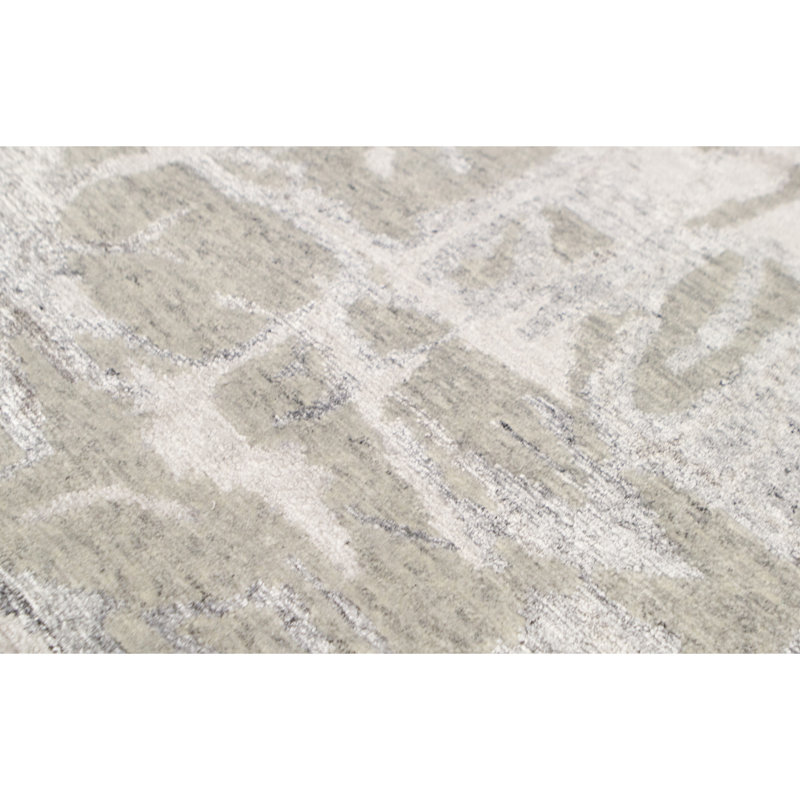 Area Rug in Gray, Rectangle 6' x 9'