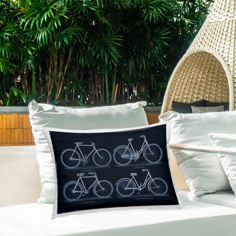 Coussin d'extérieur à motif de bicyclette traditionnel par Phillipa Katz