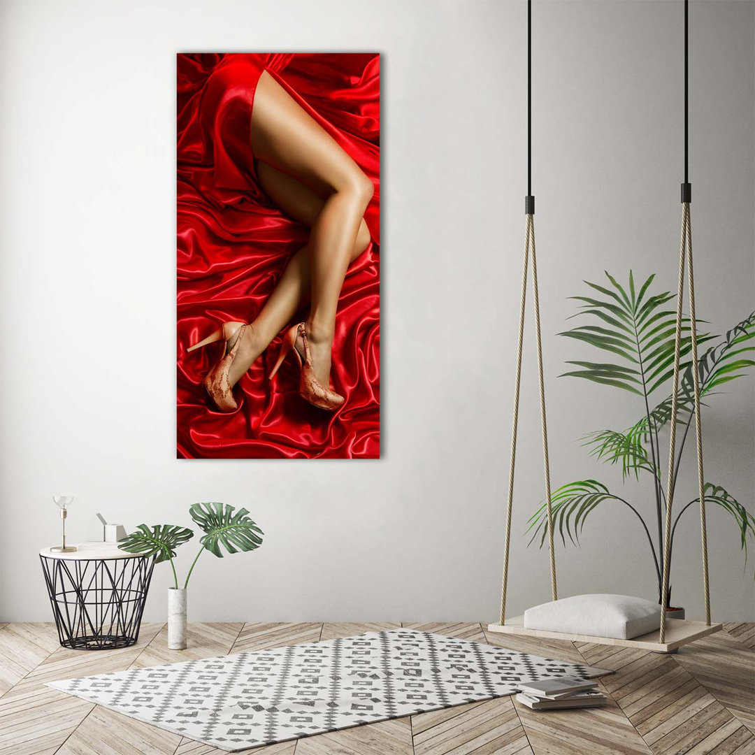 Beine auf Satin - Kunstdrucke auf Leinwand - Wrapped Canvas