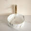 Lavabo vasque de salle de bain rond 14,2 po, céramique blanche avec motif marbré doré, montage sur vasque