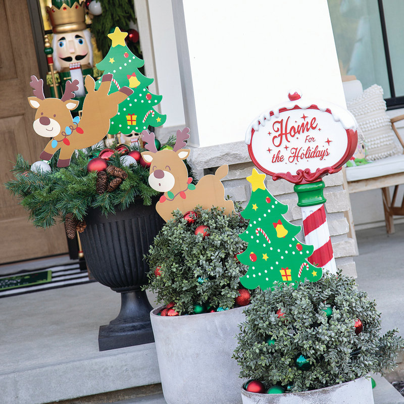 Christmas Reindeer Decorative Accent