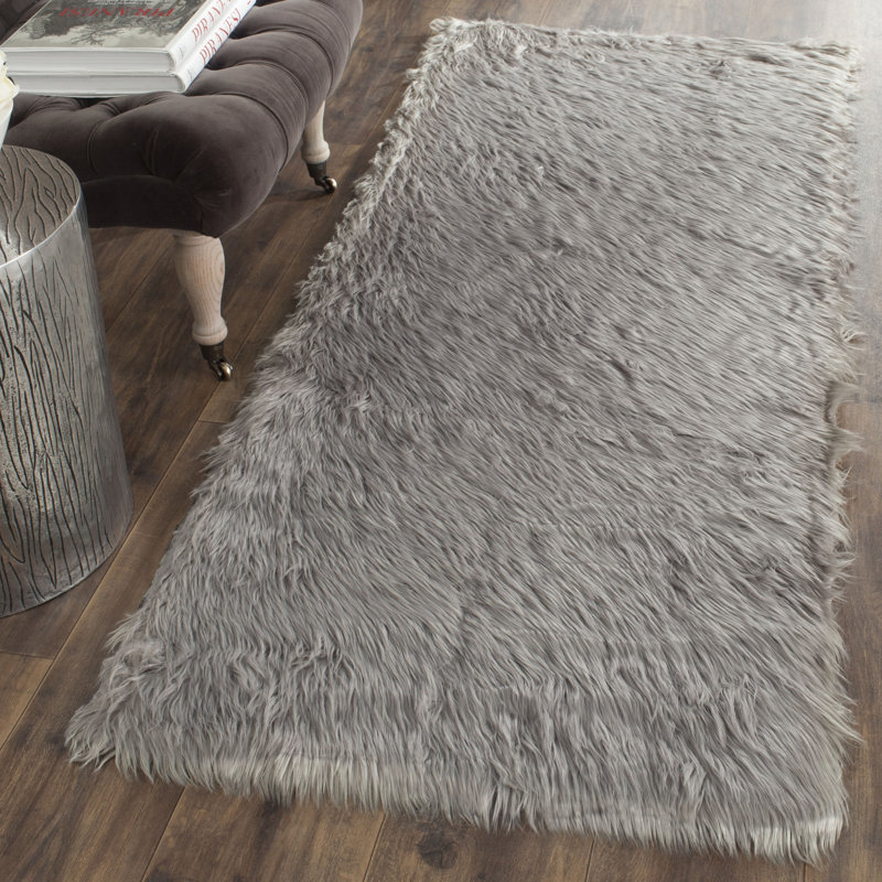 Tapis gris fait à la main Contrella, Tapis de couloir 2 pi 6 po x 8 pi