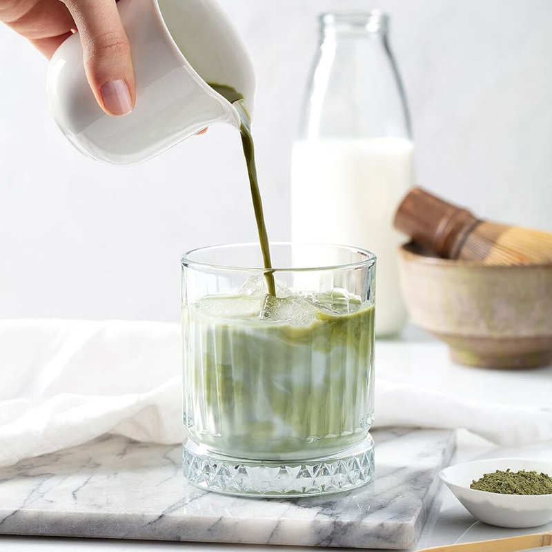 Detdeus Glass Set