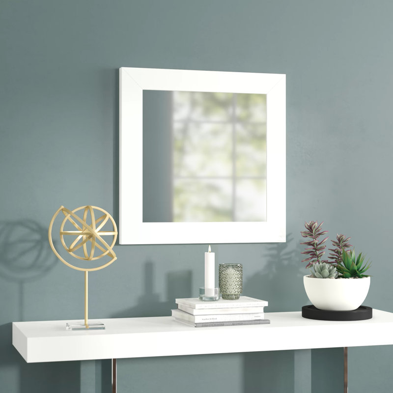 Dockery Mirror, 21.5" H x 21.5" W, White
