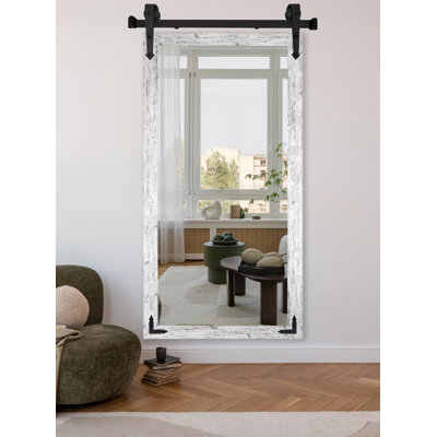Miroir vertical moderne avec rail de porte de grange en acier et supports de coin décoratifs en métal Modern
