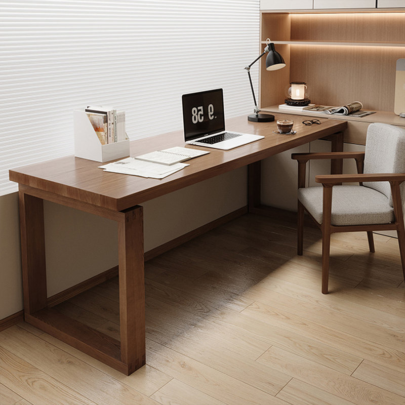 Bureau rectangulaire en bois massif brun clair, H 29,53 po x l 55,12 po x P 23,62 po