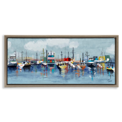 Bateaux variés à quai Port Marina