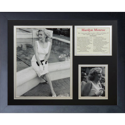 Marilyn Monroe Fountain Framed Memorabili