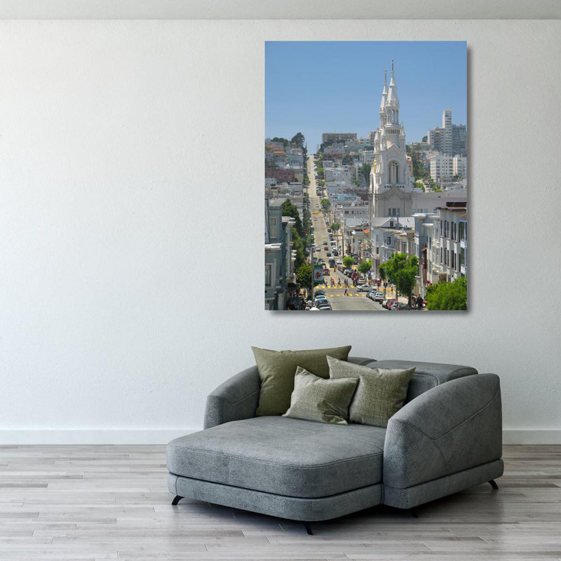 Filbert Street, North Beach, San Francisco, H 37 po x l 28 po