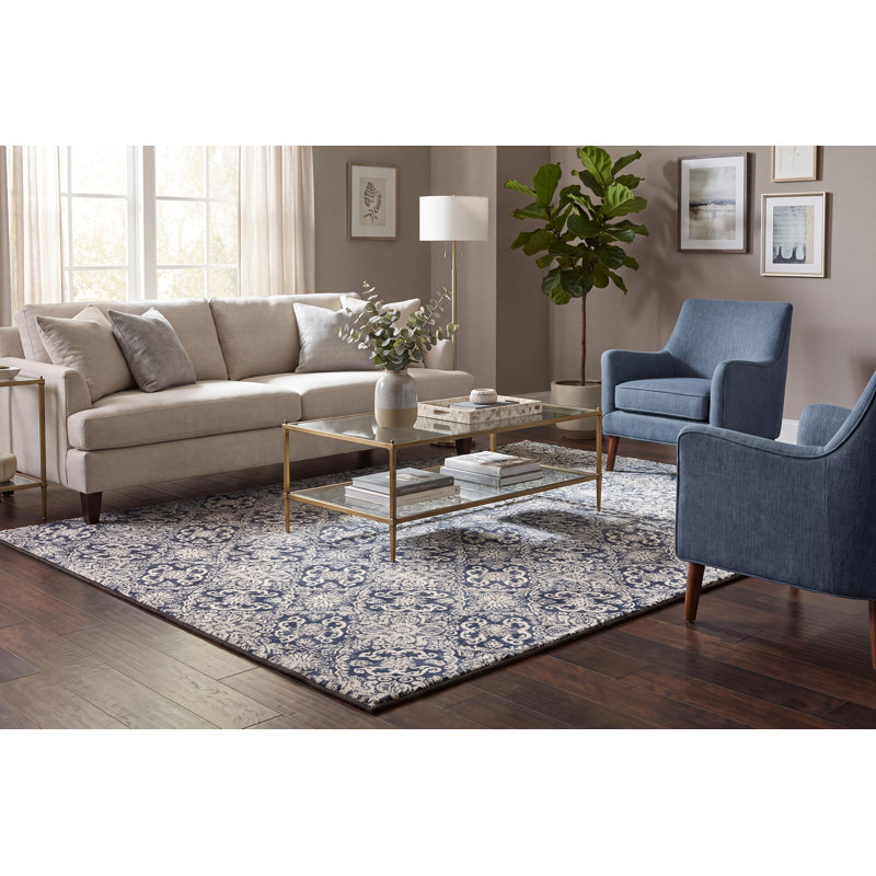 Attell Oriental Indoor Rug, Rectangle 2'7" x 4'7"