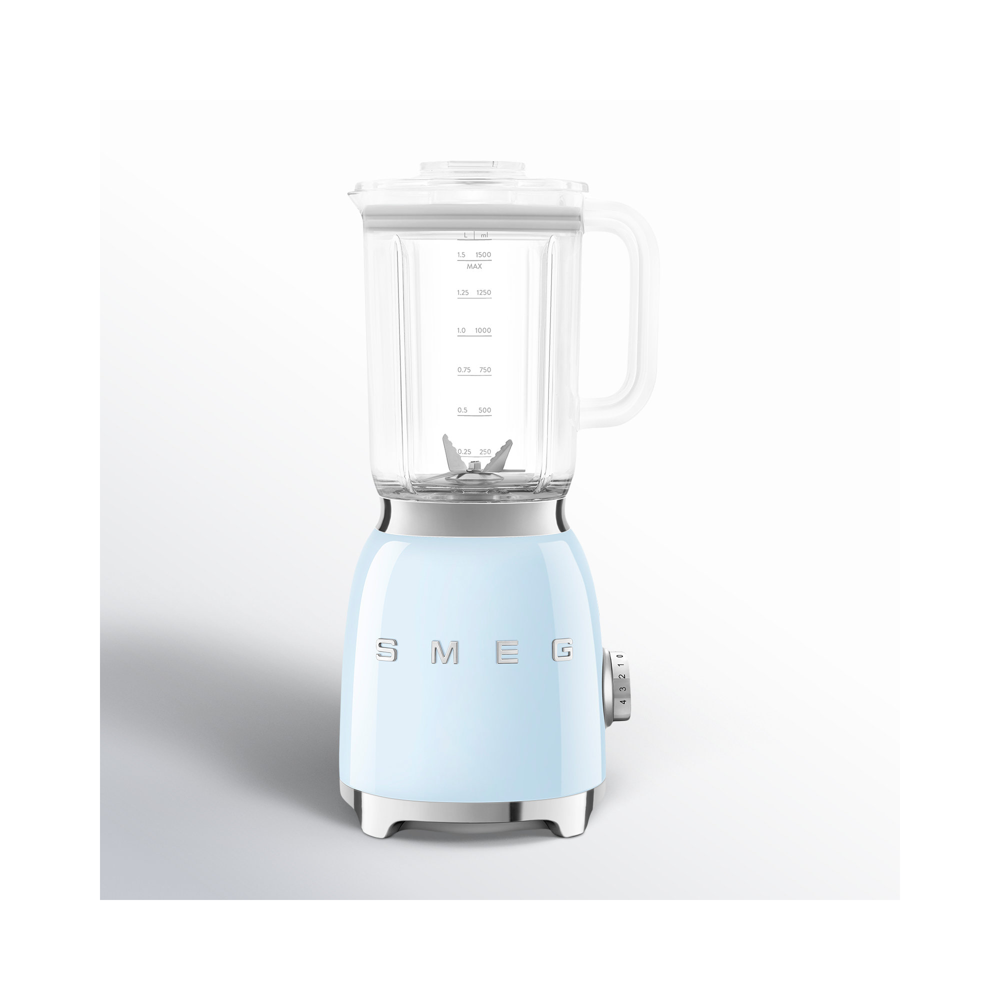 SMEG 50's Retro Style Countertop Blender, Pastel Blue
