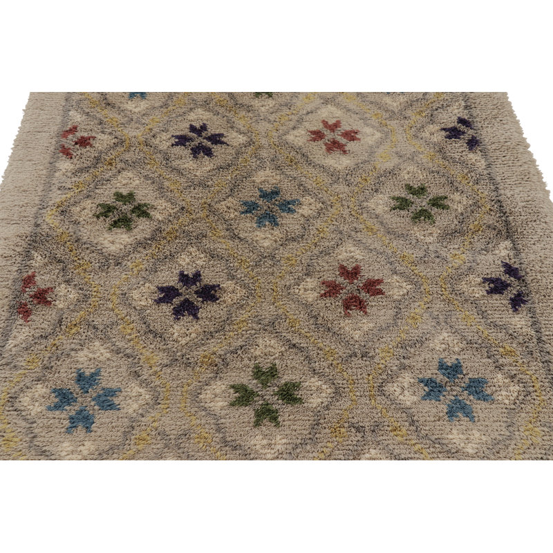 Vintage One-of-a-Kind 4'6x7'3 Hand Knotted Area Rug
