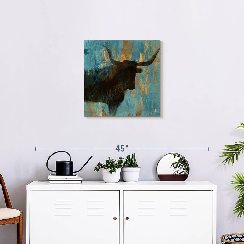 Brampt Bison I, 20" H x 20" W