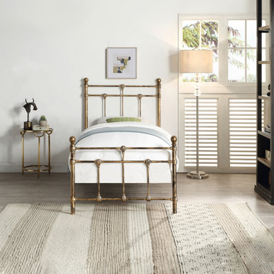 BAYFORD Metal Bed