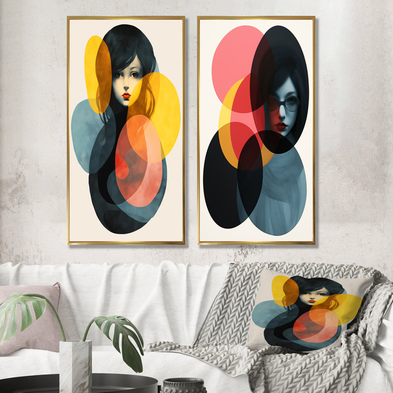 «Geometric Fusion Forms Woman Collage I», ensemble de 2 reproductions d'art sur toile, Cadre flottant doré, H 28 po x l 25 po