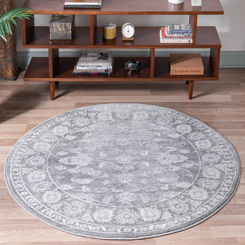 Oriental Indoor Rug, Round 5'