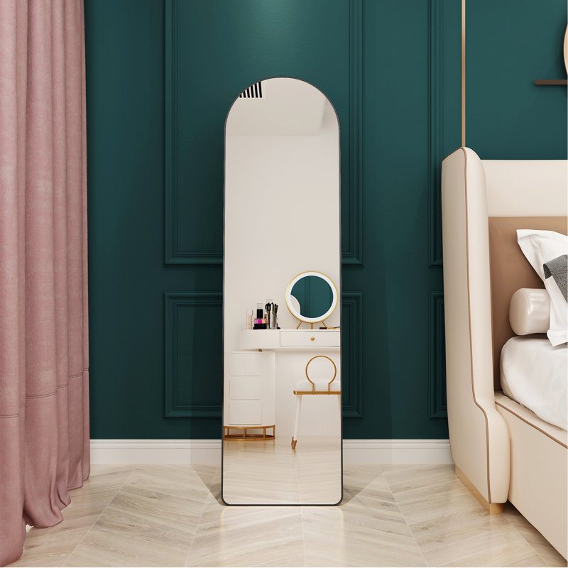 Miroir pleine grandeur fixé au sol avec cadre en alliage d'aluminium arqué pour la salle de bain