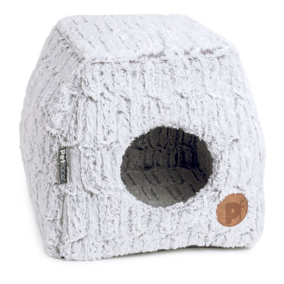 Faux Fur Pet Bed