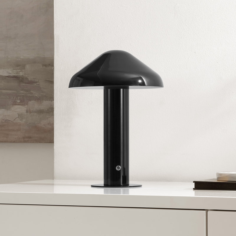 Lampe de table en métal 13 po Mckinstry
