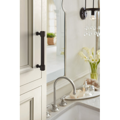 Faraday Center-to-Center Cabinet Pull
