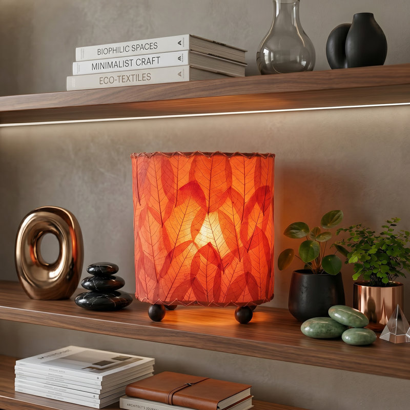 Lampe de table noire 9 po Gertie, Rouge
