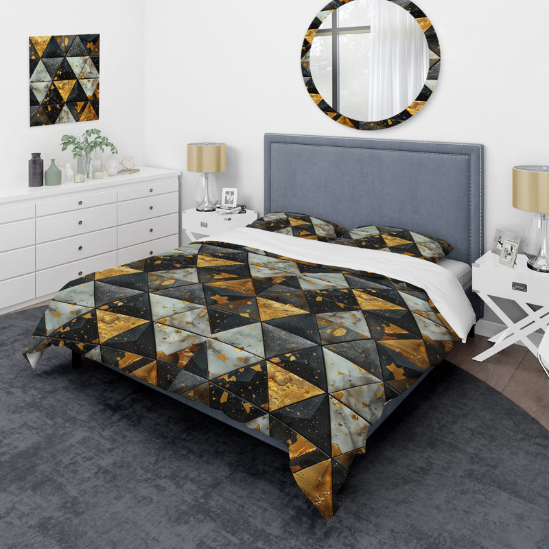 Black White Glam Triangle - Glam Duvet Cover Set, King Duvet Cover + 2 King Pillow Shams