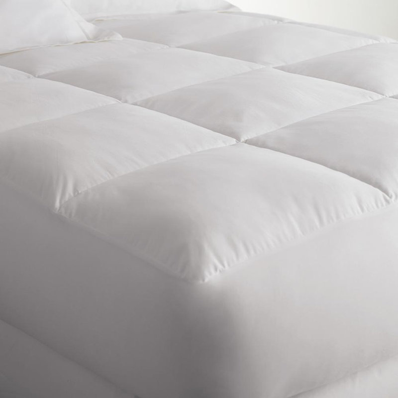 White Queen Down Alternative Mattress Pad with Cotton Cover