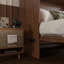 Grand lit escamotable, armoire-lit en bois de pin avec centrale électrique et panneau de décoration en rotin