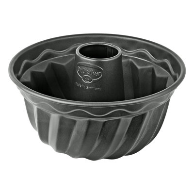 Dr. Oetker Fluted Cake Pan