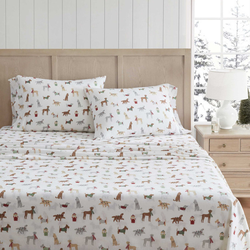 Martha Stewart Ski Village Green Cotton Flannel Sheet Set, Queen  Sheet Set with 2 Pillowcases, Green Ski Village