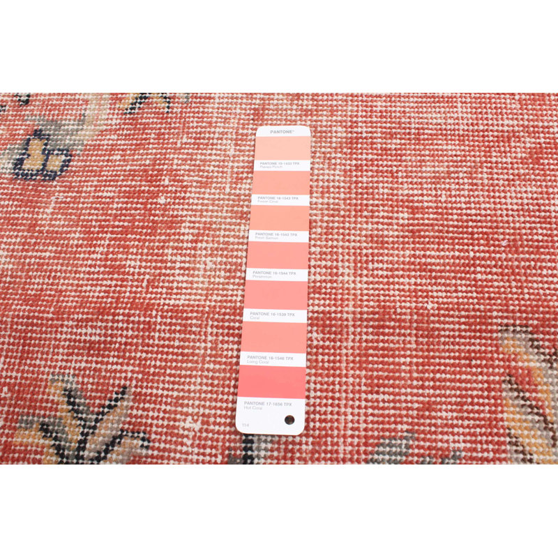 Tapis corail foncé Prestan 5 pi 7 po x 8 pi 5 po