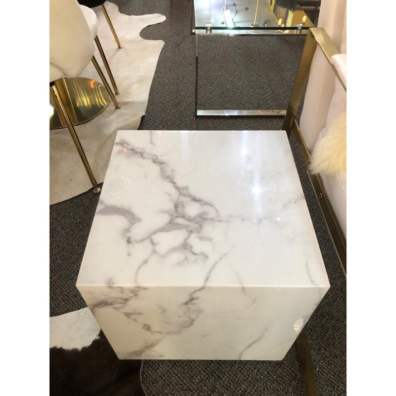 Table d'appoint en marbre Luci, H 15,75 po x l 15,75 po x P 15,75 po