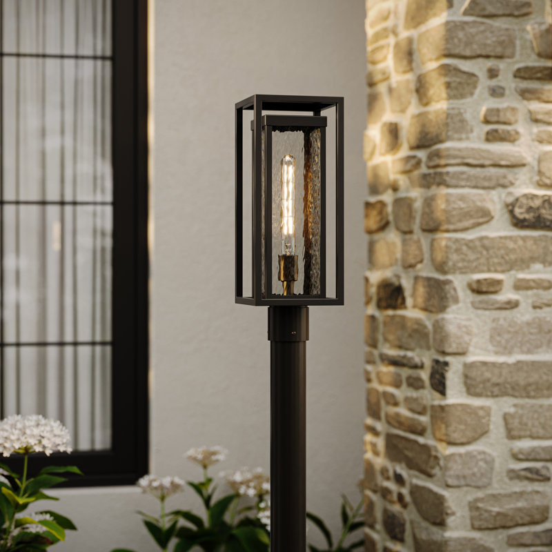 Lampadaire d'extérieur noir texturé à une lumière avec verre d'eau transparent 19 po Shaw, Noir texturé