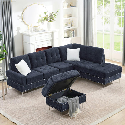 Canapé modulaire 3 places avec méridienne réversible, repose-pieds avec rangement, pieds en métal et clous en cuivre, deux coussins blancs, bleu marine (102 po x 76 po x 35 po)