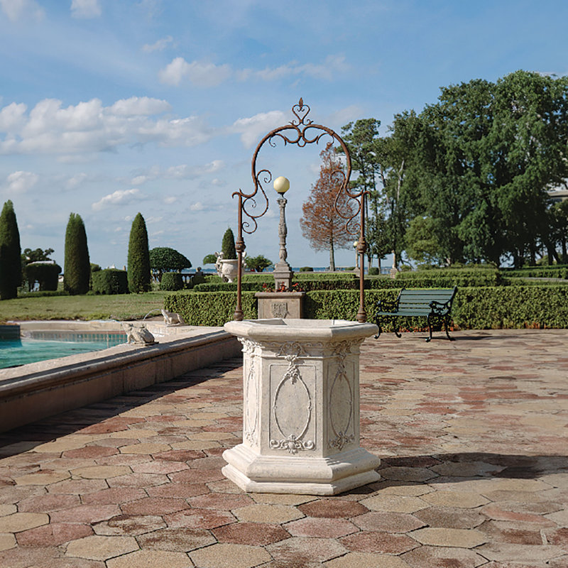 Puits de vœux Village Architectural Garden