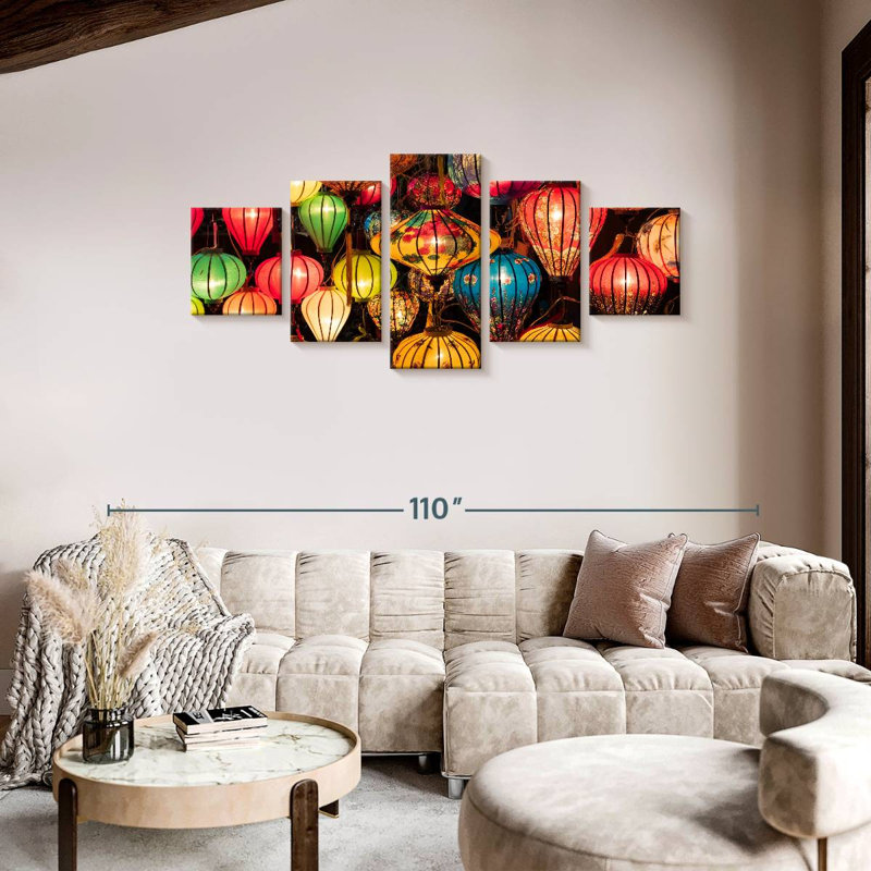 Lanternes chinoises brillantes, H 36 po x l 80 po