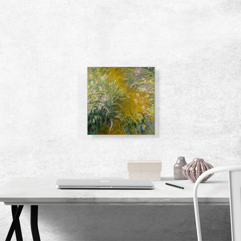 Reproduction d'art sur toile tendue, "Le chemin à travers les iris" par Claude Monet, H 12 po x l 12 po x P 1,5 po