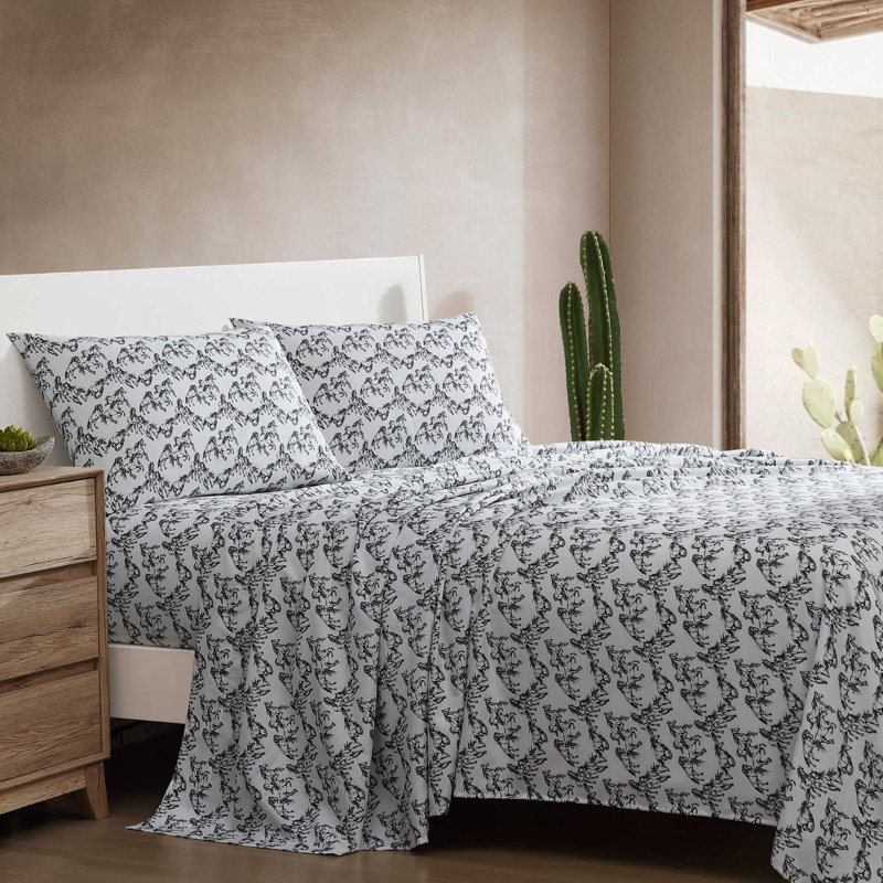 Wrangler Printed Cozy Novelty Sheet Sets, Full Sheet Set with 2 Pillowcases, Black Horse