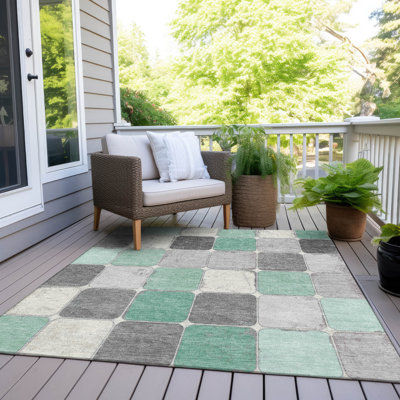 Machine Washable Indoor/Outdoor Xhevrie Mint Rug