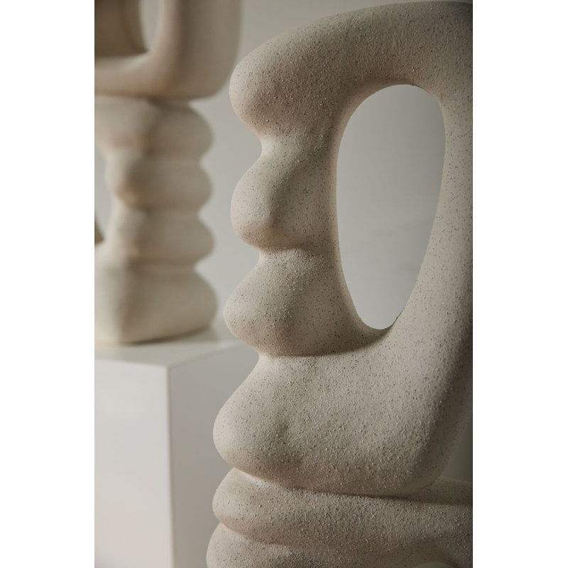 Yanara Sculpture 9.25"x 18.5"